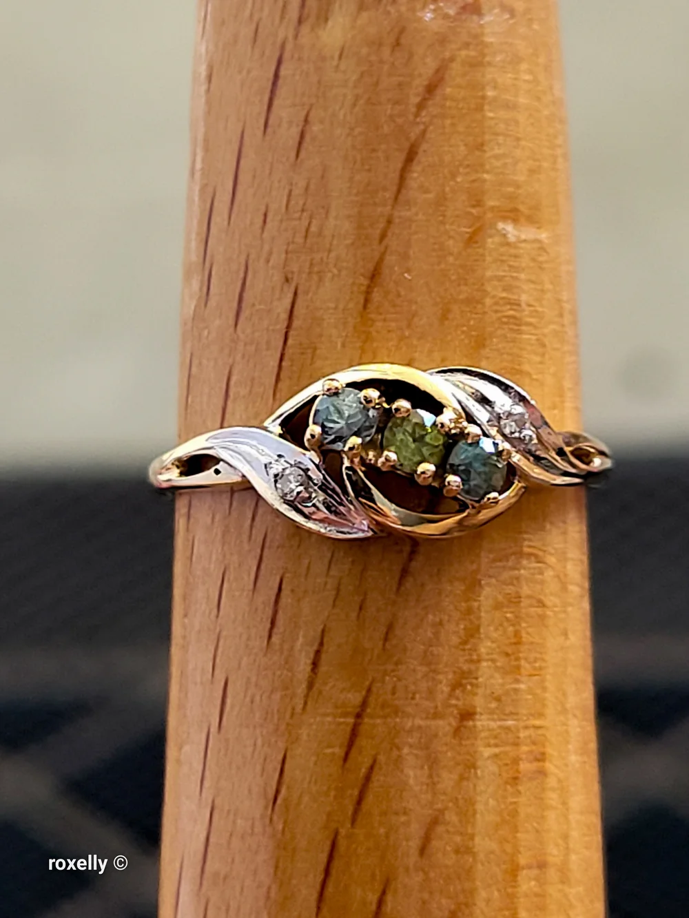 14K Yellow Gold Peridot, Blue Topaz & Diamonds Ring Size 7.25- Solid Gold! 👌🎁